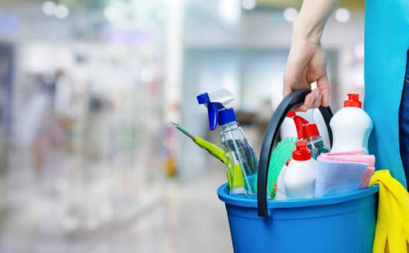 Move Out Cleaning Checklist: What Landlords Actually Check