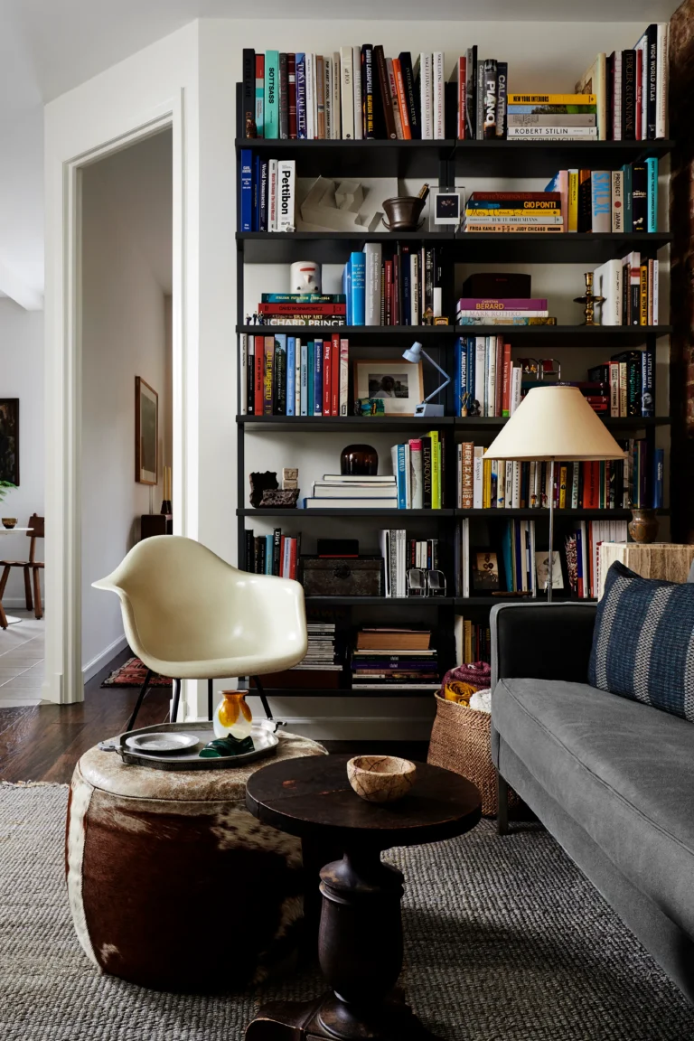 How to Style Bookshelves So They Don’t Look Cluttered